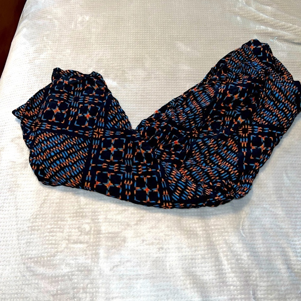 Free People Cropped Pants/Bermuda shorts medium